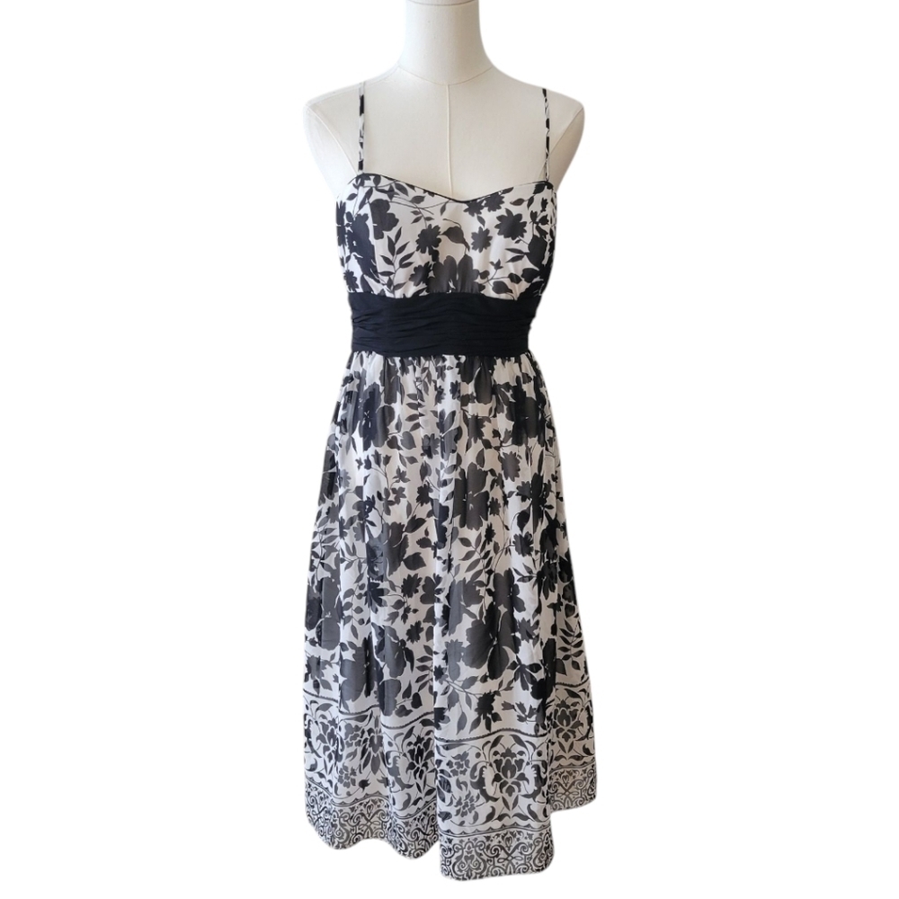 WHBM Black & White‎ Floral Chiffon Dress Size 10